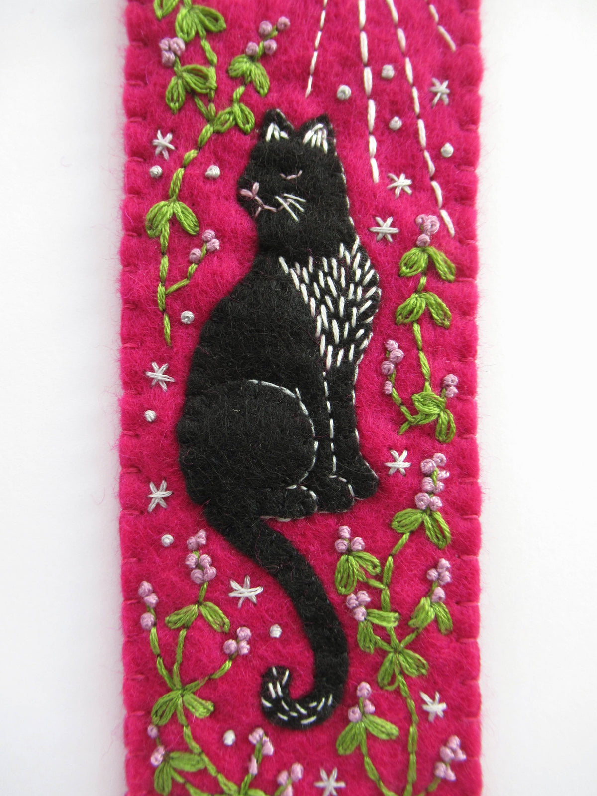 Black Cat Bookmark felt craft kit from The Stitch