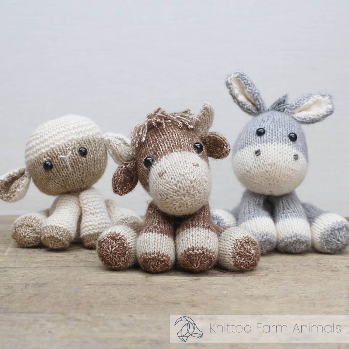 Luke Highland Cow knitting kit from The Stitch
