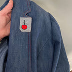 The thin printed line works on fabric you could never trace onto