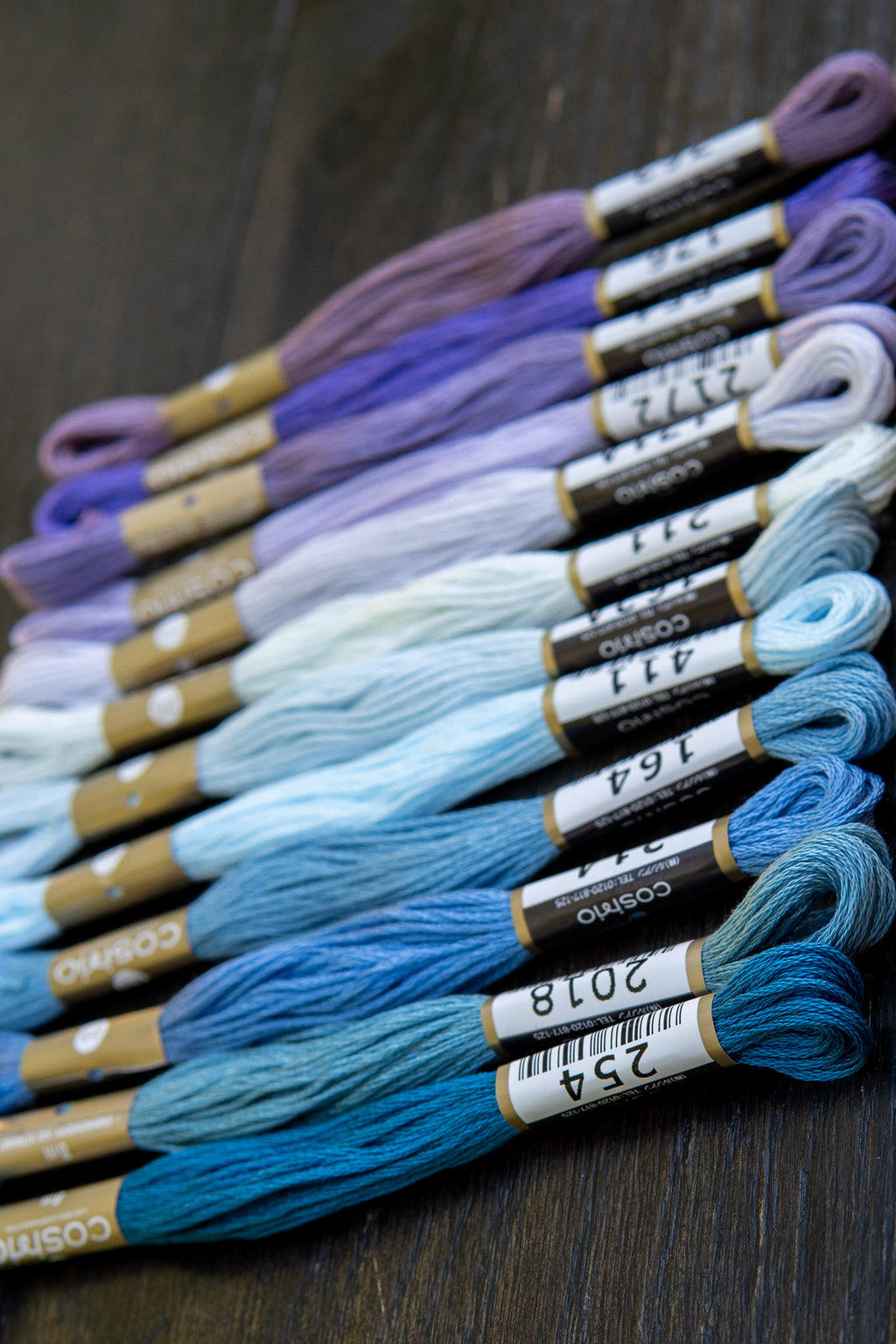 COSMO Embroidery Set Winter Hush - 12 Skeins