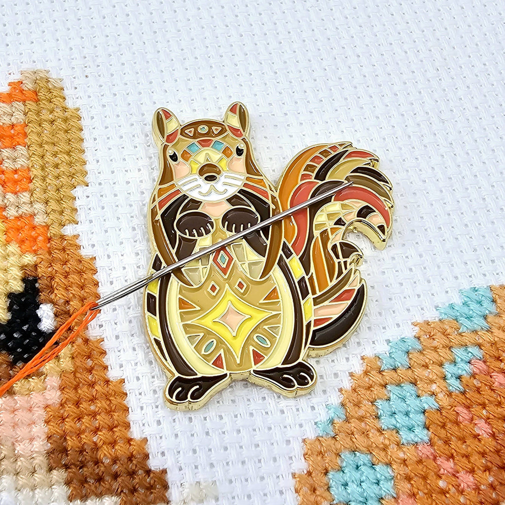 Mandala Squirrel magnetic needle minder by Meloca Designs, squirrel artwork in orange and brown