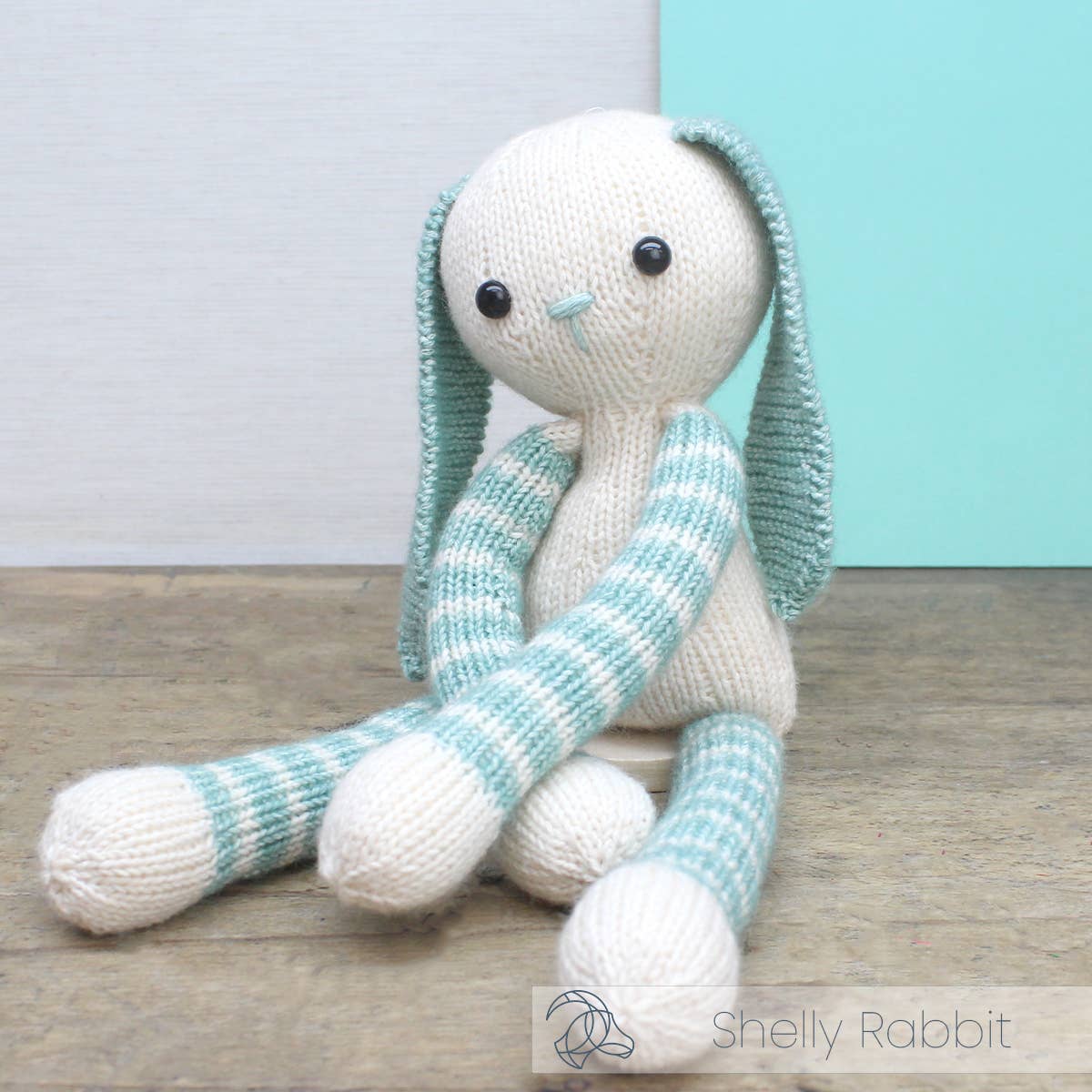 Shelly Rabbit amigurumi knitting kit by Hardicraft